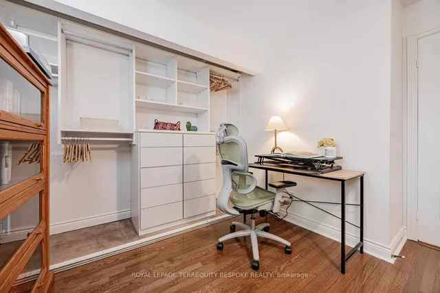 Additional image 21 of 379 Albany Ave