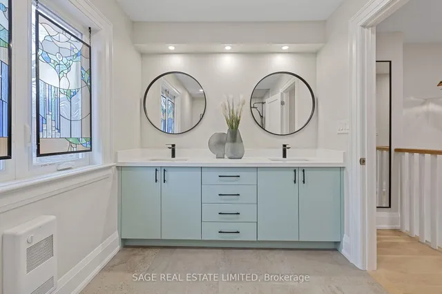 Additional image 19 of 394 Keewatin Ave