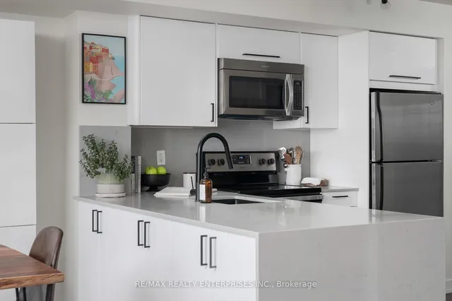 Additional image 5 of 78 Tecumseth St Unit 904