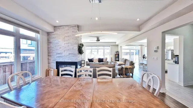 Additional image 21 of 117 Eaglecrest St