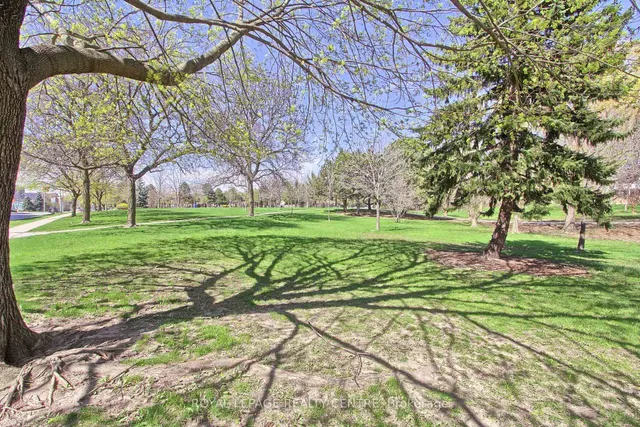 Additional image 41 of 362 The East Mall N/A Unit 304