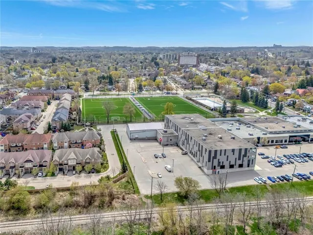 Additional image 30 of 399 Queen St Unit 217