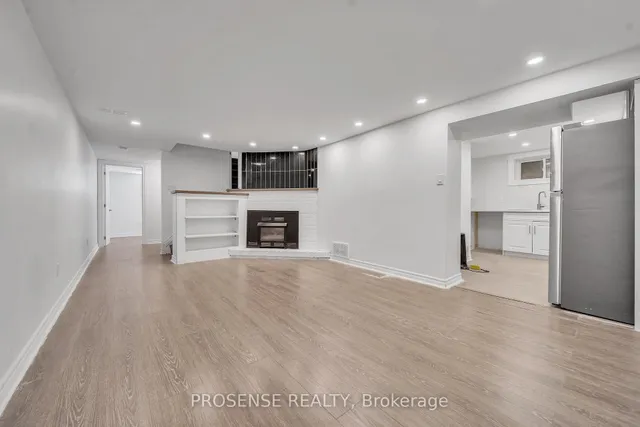 Additional image 24 of 8 Vanderbrent Cres