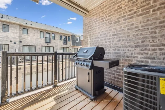 Additional image 14 of 3043 John McKay Blvd