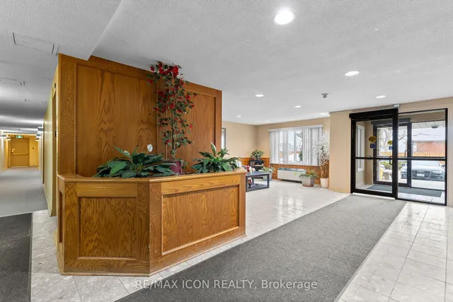 Additional image 3 of 30 Hugo Cres Unit 210