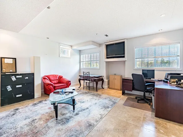 Additional image 43 of 85 Bloomsbury Ave