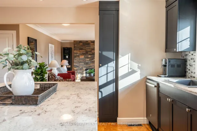 Additional image 24 of 5433 Sixth Line