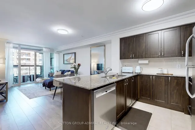 Additional image 13 of 525 Wilson Ave Unit 315