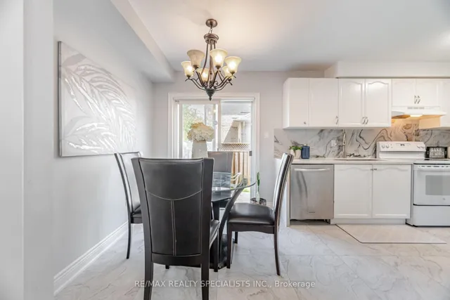 Additional image 9 of 44 Deforest Dr