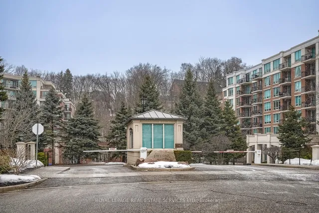 Additional image 39 of 18 William Carson Cres Unit 811
