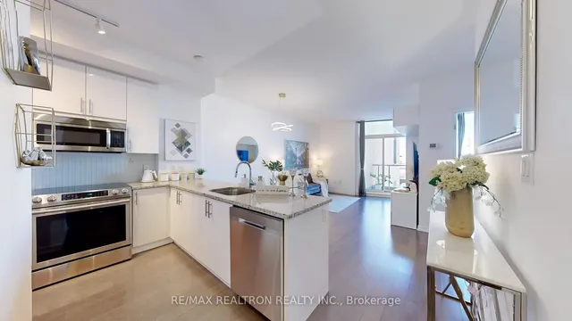 Additional image 16 of 70 Forest Manor Rd Unit 317