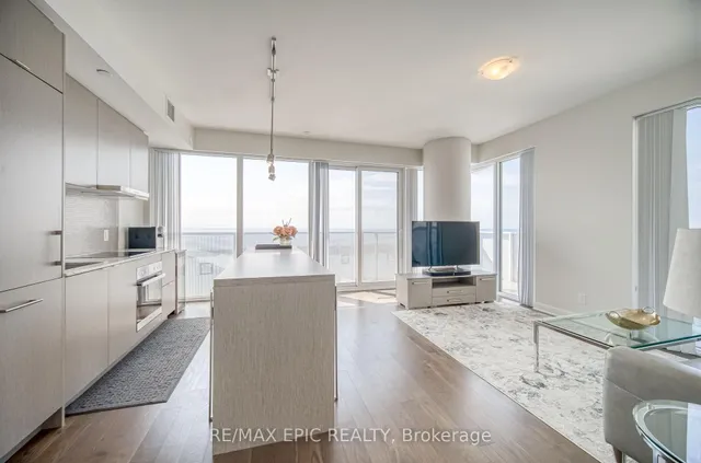 Additional image 7 of 88 Harbour St Unit 6910