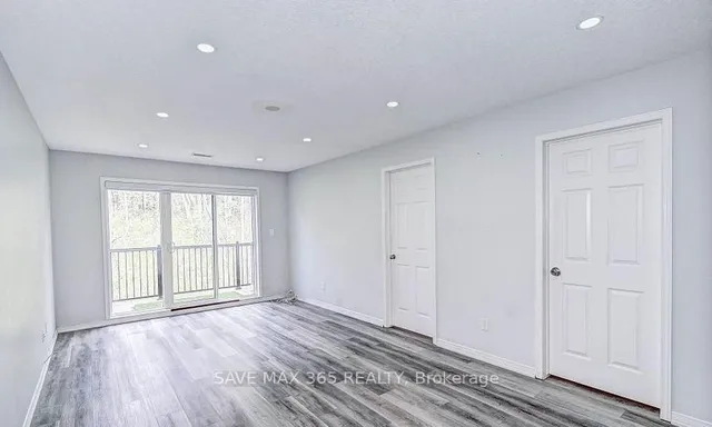 Additional image 19 of 45 Cedarhill Cres Unit 4D