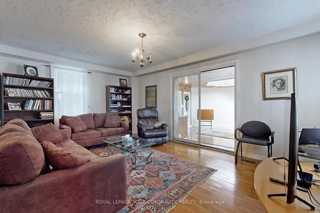 Additional image 26 of 14 Restwell Cres