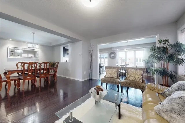 Additional image 7 of 125 Vanhorne Close