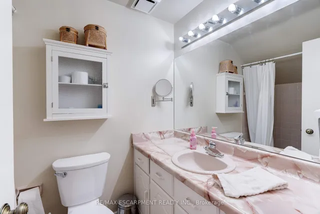 Additional image 35 of 4302 SHOREACRES Pl