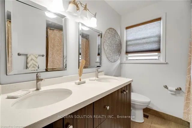 Additional image 20 of 3 Hartsdale Dr