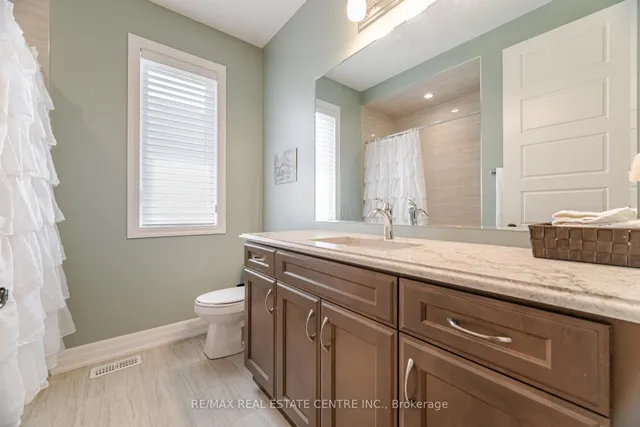 Additional image 26 of 156 Camellia Cres