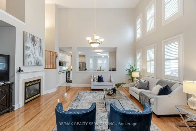 Additional image 15 of 32 Radial St