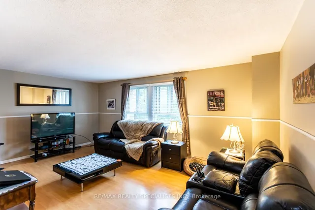 Additional image 8 of 405 Hyacinthe Blvd Unit 83
