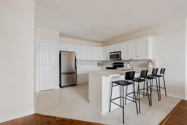 Additional image 6 of 1998 Ironstone Dr Unit 909
