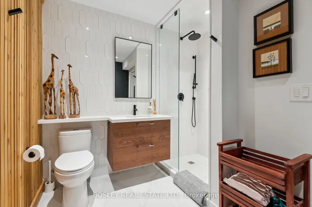 Additional image 12 of 27 1/2 Dunbar Rd