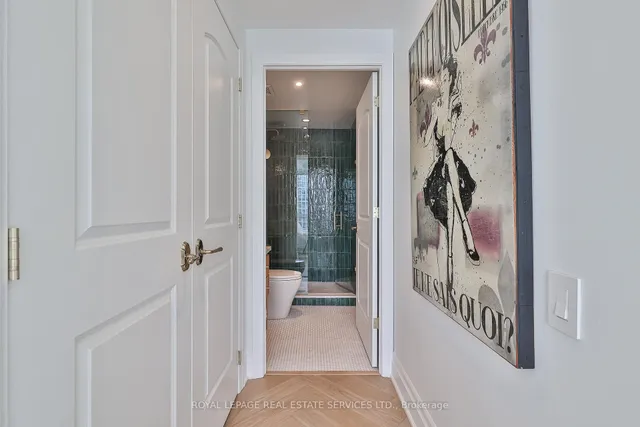 Additional image 30 of 88 Blue Jays Way Unit 3709