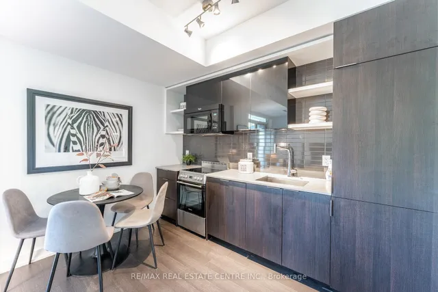 Additional image 20 of 6 Parkwood Ave Unit 419