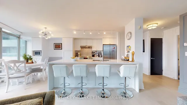 Additional image 10 of 81 Navy Wharf Crt Unit 315