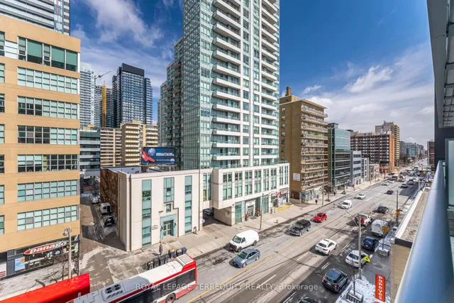 Additional image 27 of 125 Redpath Ave Unit 405