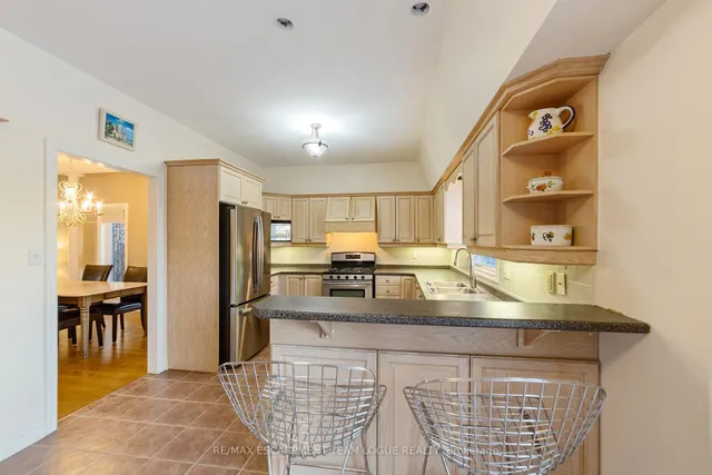 Additional image 10 of 2108 DALECROFT Cres