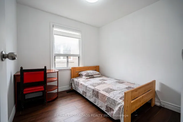 Additional image 20 of 52 Slan Ave