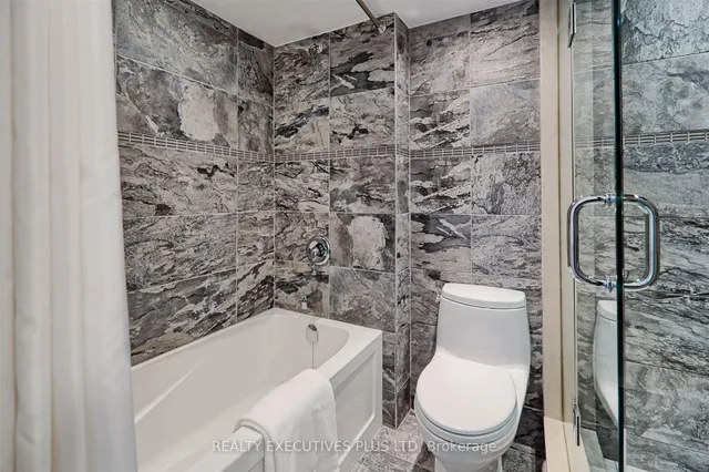 Additional image 14 of 98 Redpath Ave Unit 9