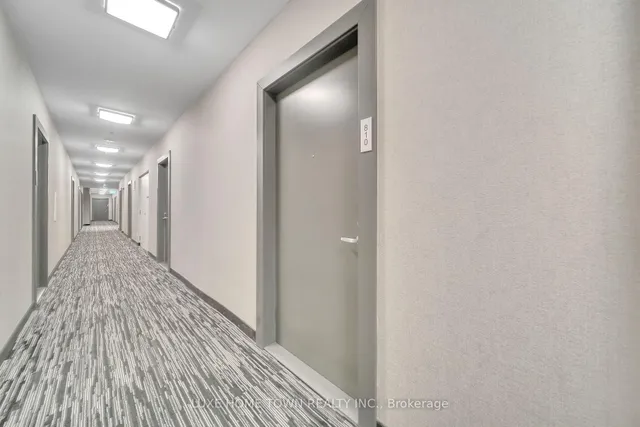 Additional image 8 of 286 Main St Unit 810