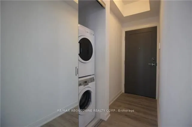 Additional image 8 of 42 Charles St Unit 2201