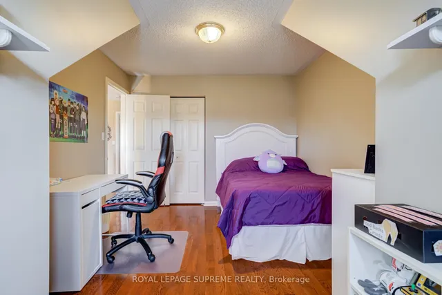 Additional image 31 of 433 Trudeau Dr