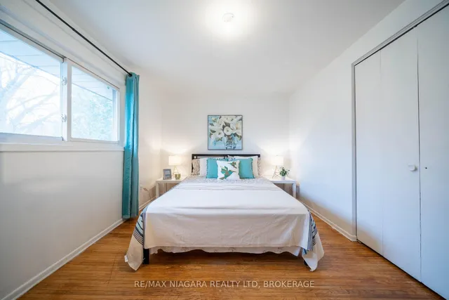 Additional image 23 of 225 West 2nd St