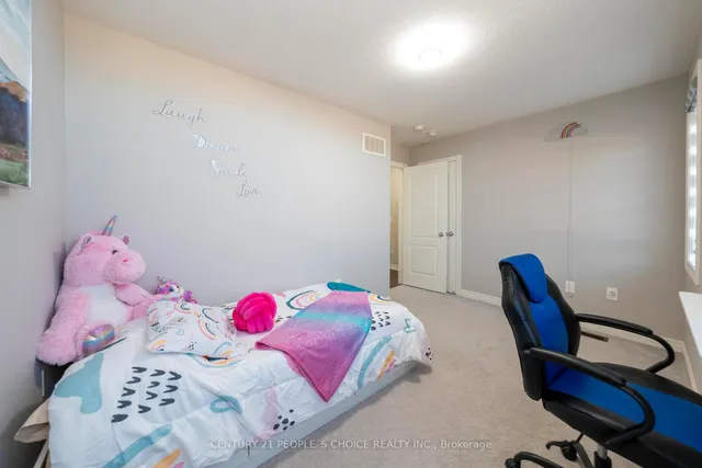 Additional image 38 of 1554 Chretien St