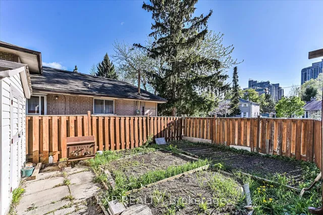 Additional image 38 of 38 Logandale Rd