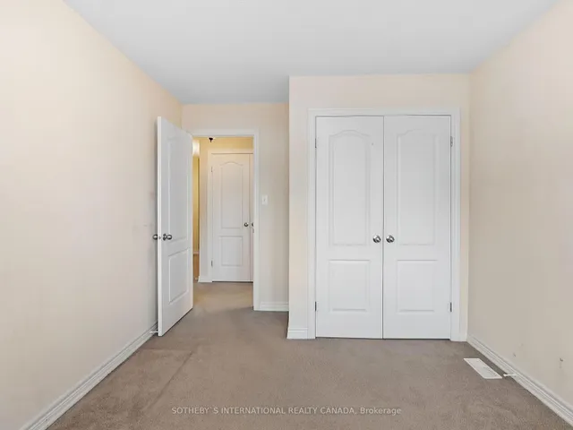 Additional image 32 of 93 Forest Valley Cres