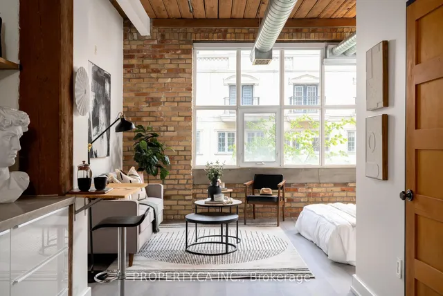 Additional image 10 of 955 Queen St Unit 317