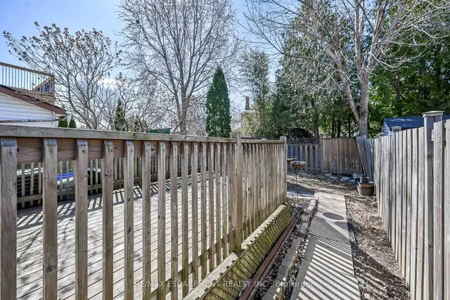 Additional image 31 of 161 RAY St