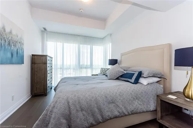 Additional image 8 of 2025 Maria St Unit 1001