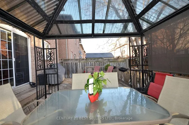 Additional image 48 of 9 Coin St