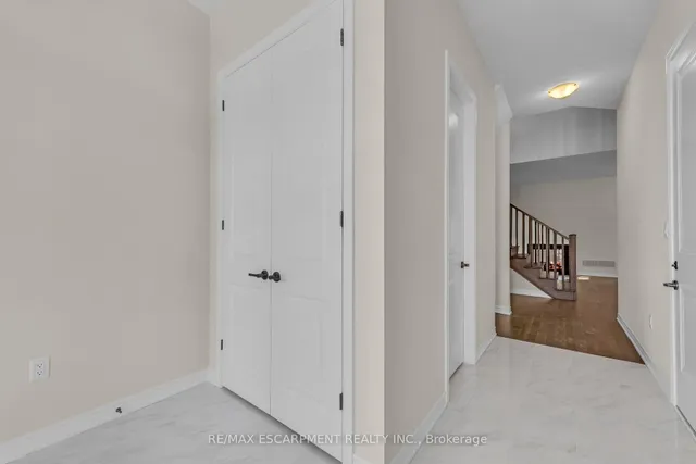 Additional image 6 of 67 Starfire Cres