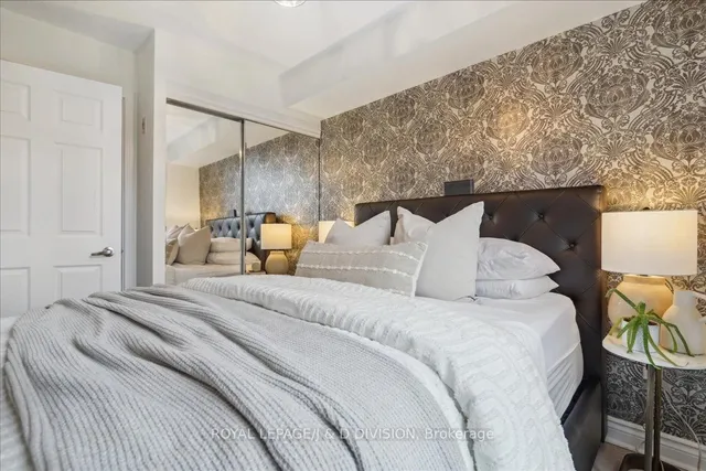 Additional image 17 of 311 Richmond St Unit 701