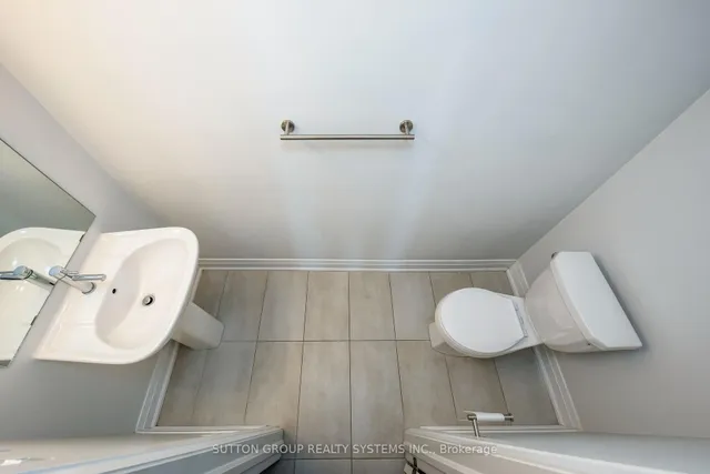 Additional image 42 of 1774A Lawrence Ave