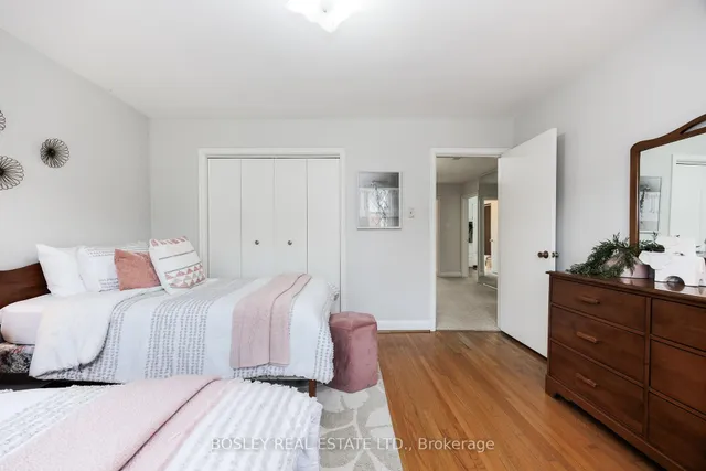 Additional image 25 of 265 Chaplin Cres