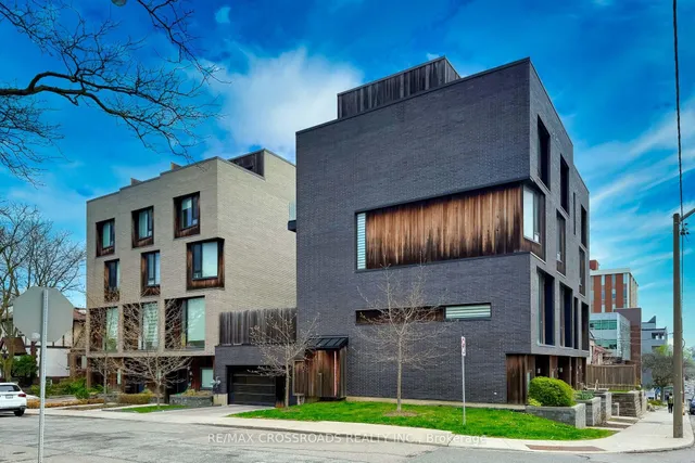 Additional image 2 of 536A Eglinton Ave