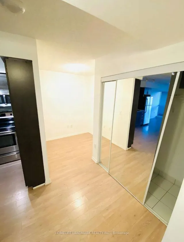 Additional image 10 of 800 Lawrence Ave Unit 1818